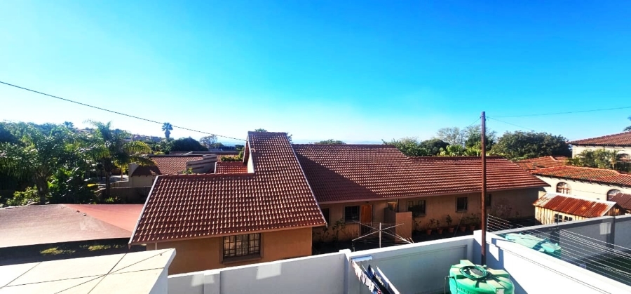 To Let 4 Bedroom Property for Rent in Safari Gardens North West